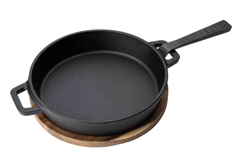 ENROピザ窯用スキレット 持ち手の取り外しが可能